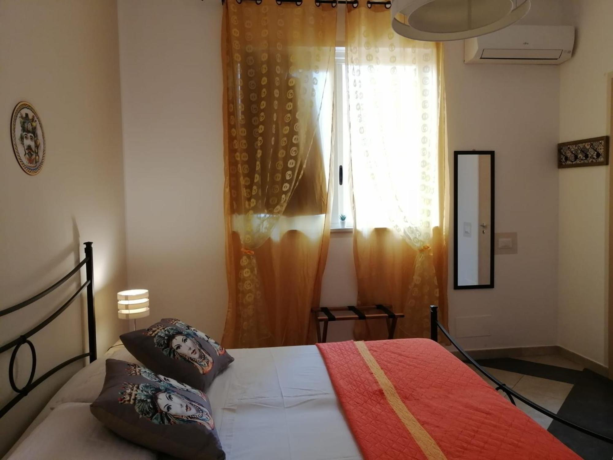 b&b da Jasmine Santa Teresa Di Riva Ruang foto