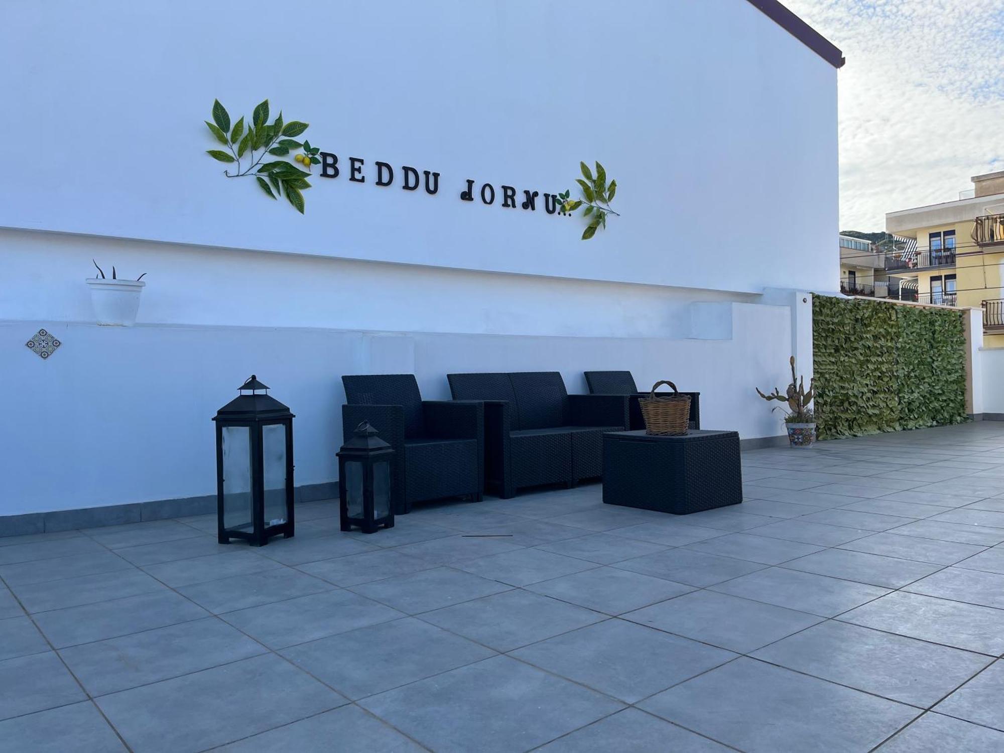 b&b da Jasmine Santa Teresa Di Riva Bagian luar foto