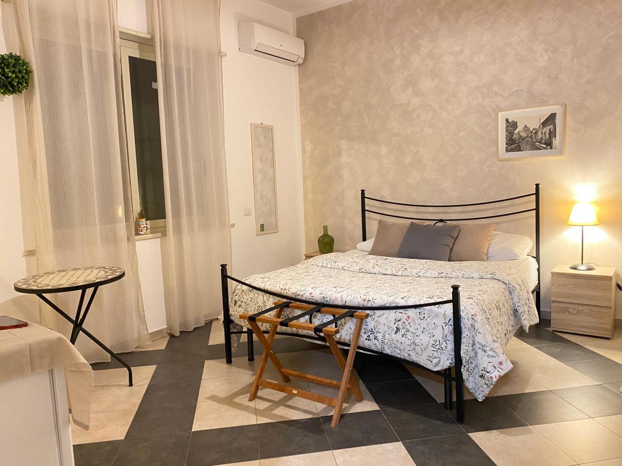 b&b da Jasmine Santa Teresa Di Riva Bagian luar foto