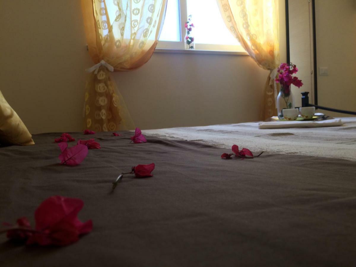 b&b da Jasmine Santa Teresa Di Riva Bagian luar foto